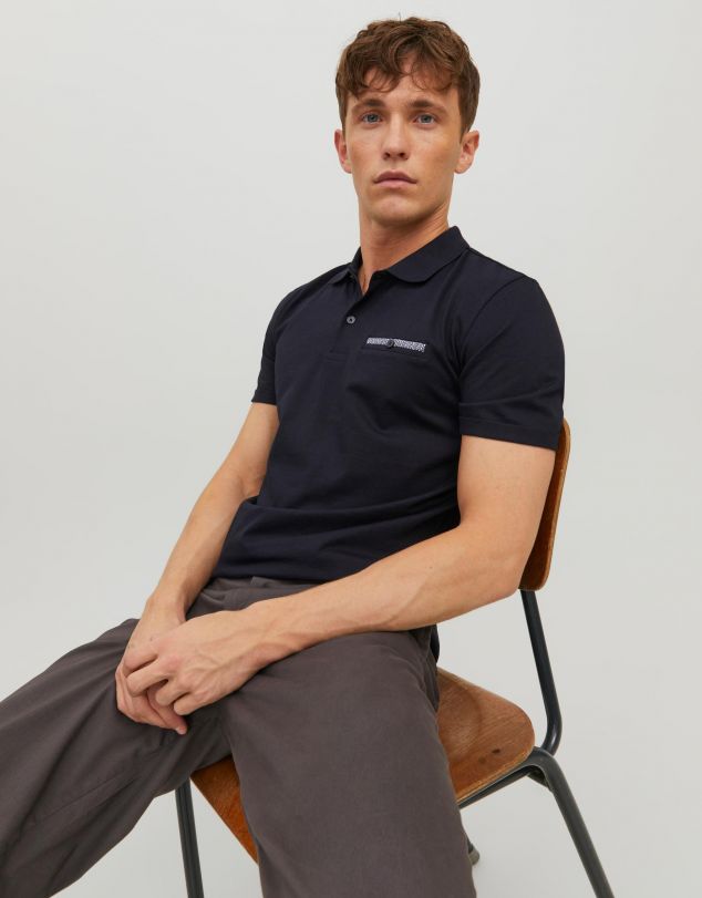 POLO DE HOMBRE DE MANGA CORTA CON DETALLE DE BOLSILLO DE JACK AND JONES