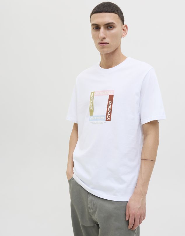CAMISETA CON DIBUJO Y LETRAS DE HOMBRE DE JACK AND JONES